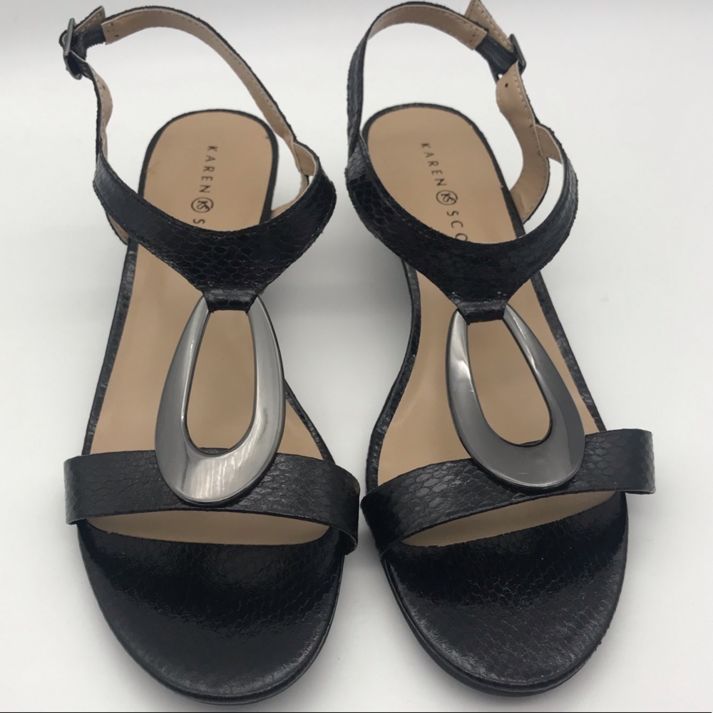 Karen Scott Women’s Black Strappy Sandals 9